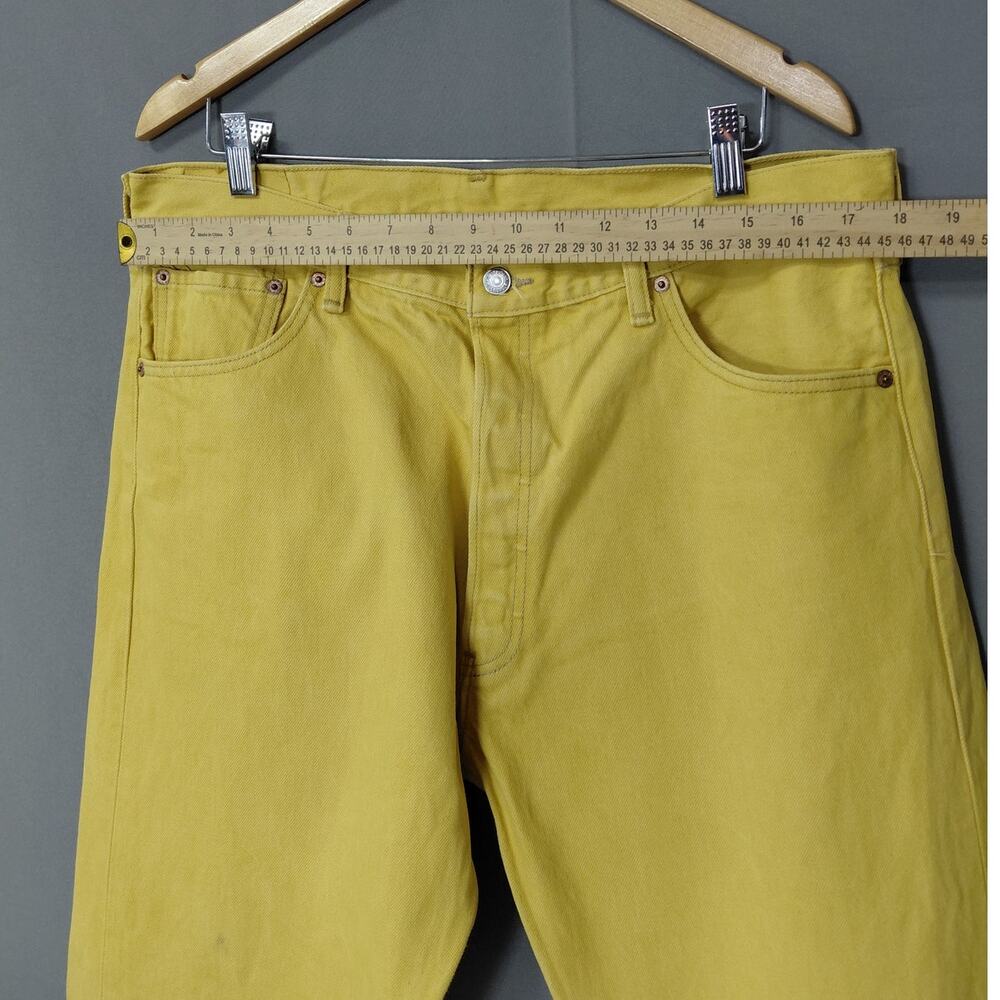 Levi's 501 Yellow Straight Leg Classic Fit Jeans Men Size W38 L32 - Picture 11 of 16